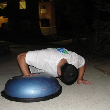 Bosu pushups